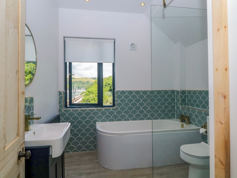 Britannia Crossings Cottage