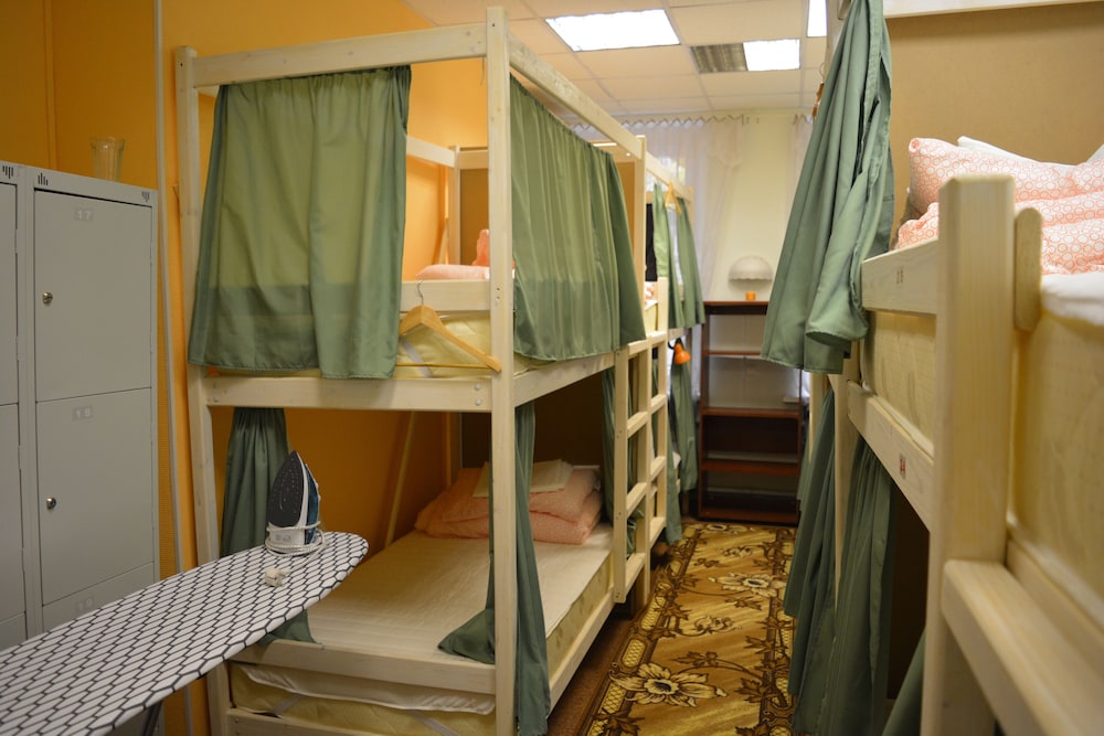 Hostel ParaTapok
