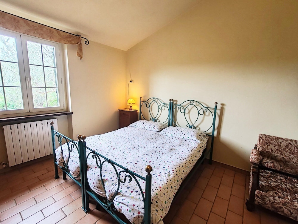 Apartment in Umbria Near Vineyards photo 5