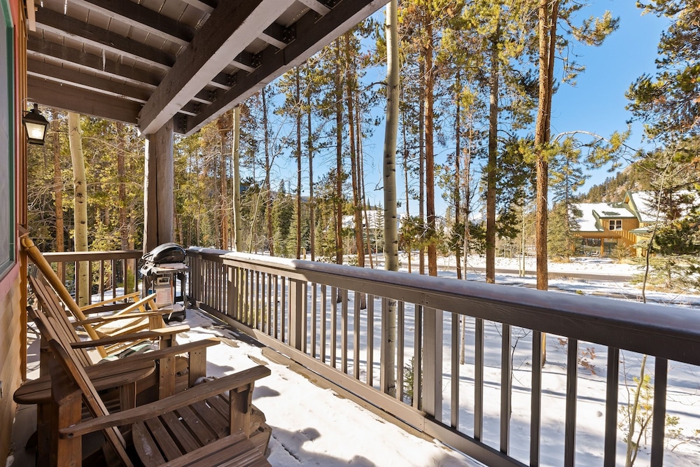 8758 Trappers Crossing 2 Bedroom Condo by RedAwning view 2