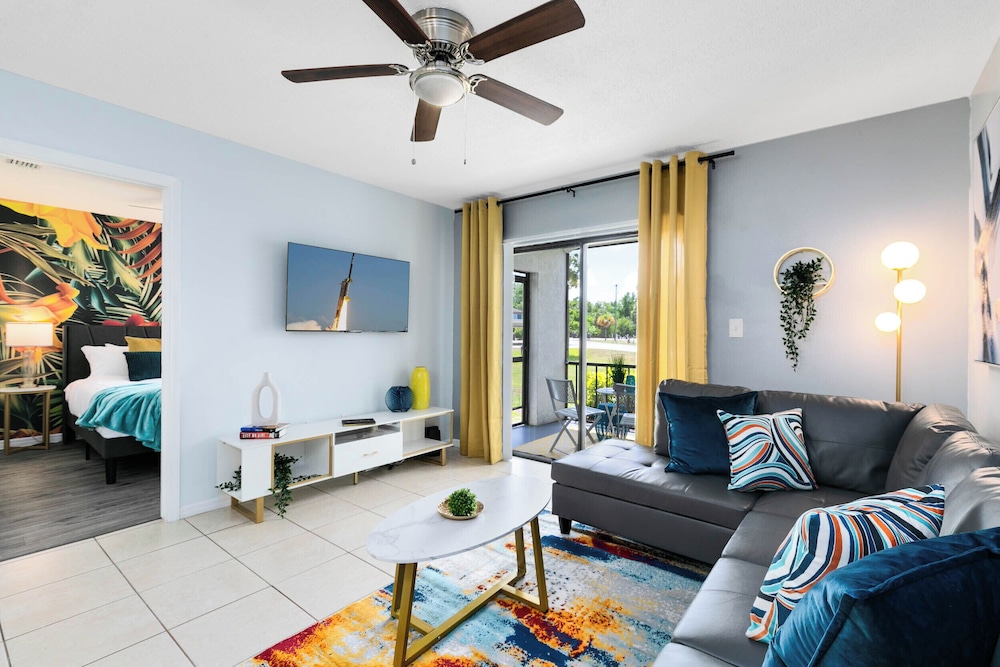 Oasis Apartment Homes