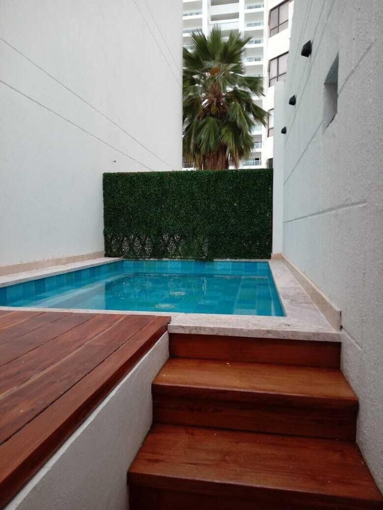 Casa Vargas 6-77 By SoHo
