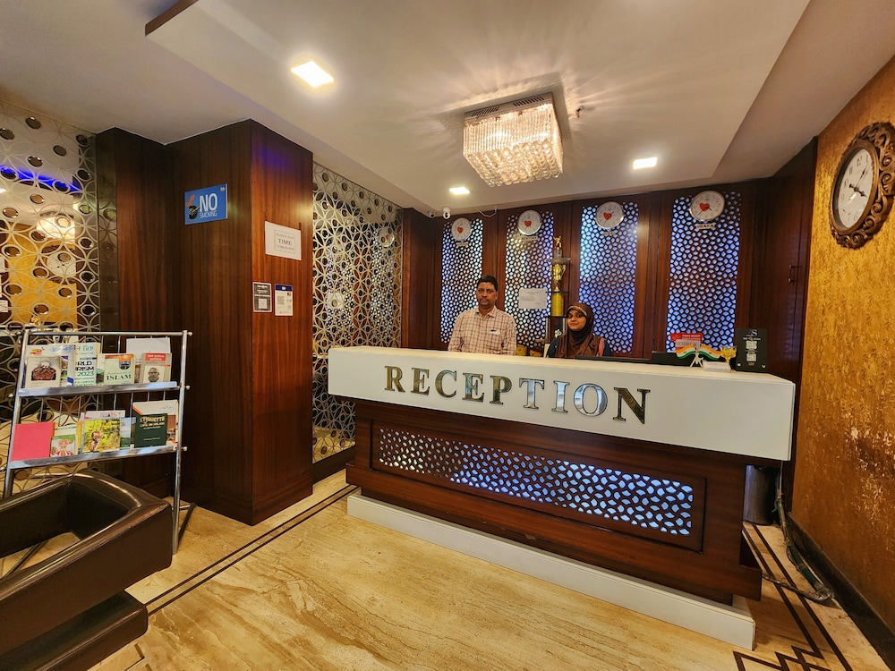 Hotel Orchid Plaza