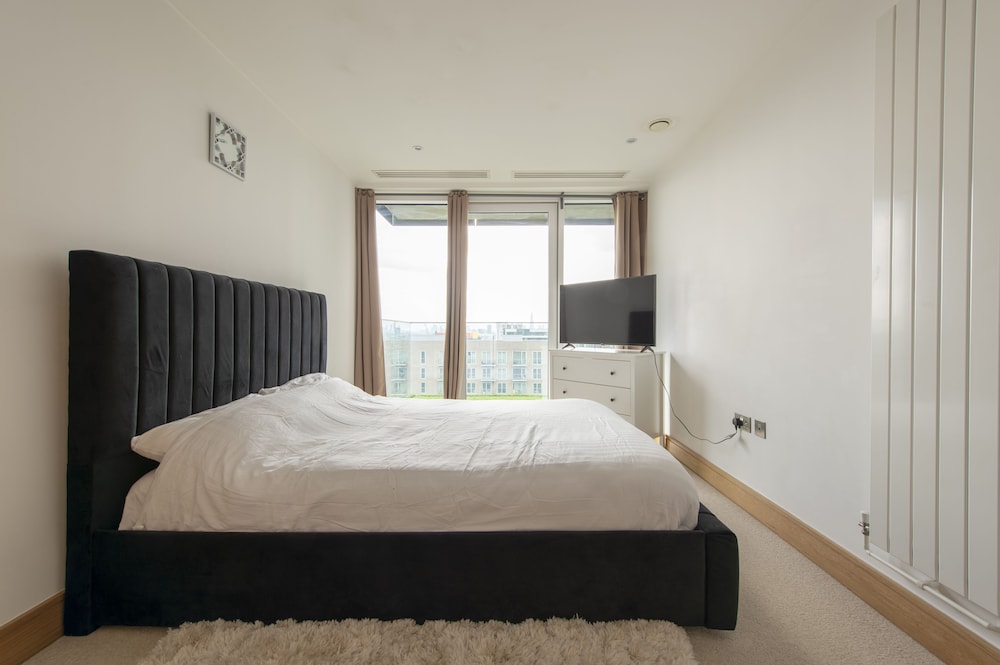 Apartment - Canarywharf - City of London - Sleeps4