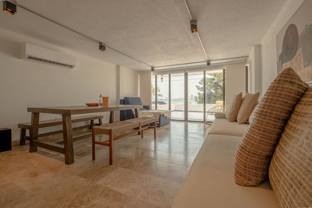 Casa Griega By Wynwood House
