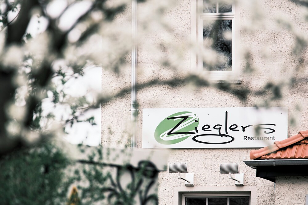 Zieglers Restaurant & Pension