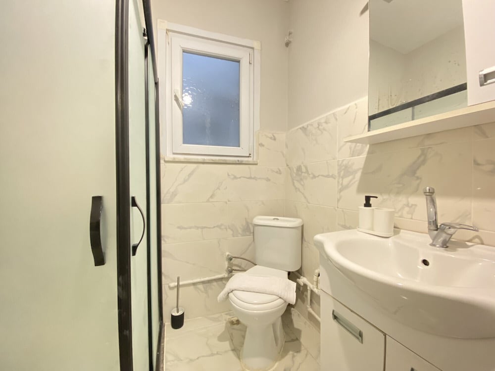 Charming Flat Near Osmanbey Metro Station