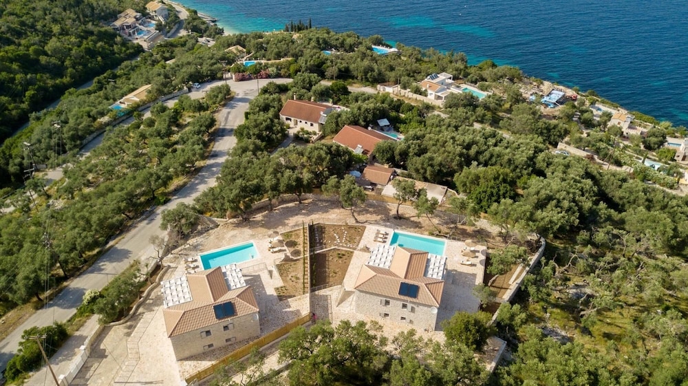 Vasiliki Villa - Charming 4 BR Villa With Pool and sea Views view 3