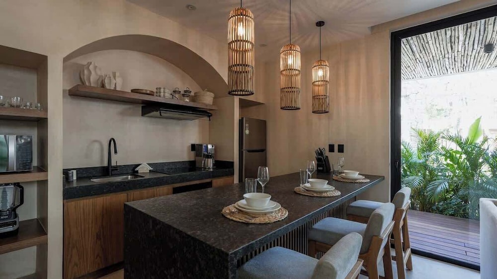 Hidden Gem With Private Pool and Rooftop Terrace