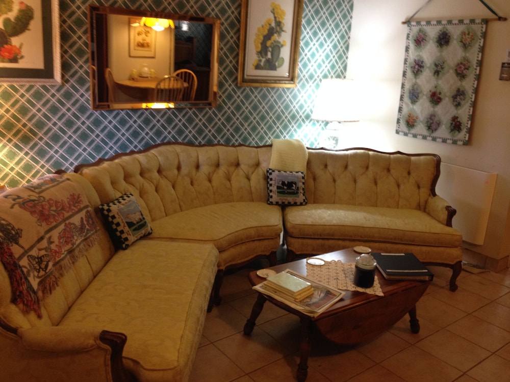 Mountain Haven Inn - Property Image 24