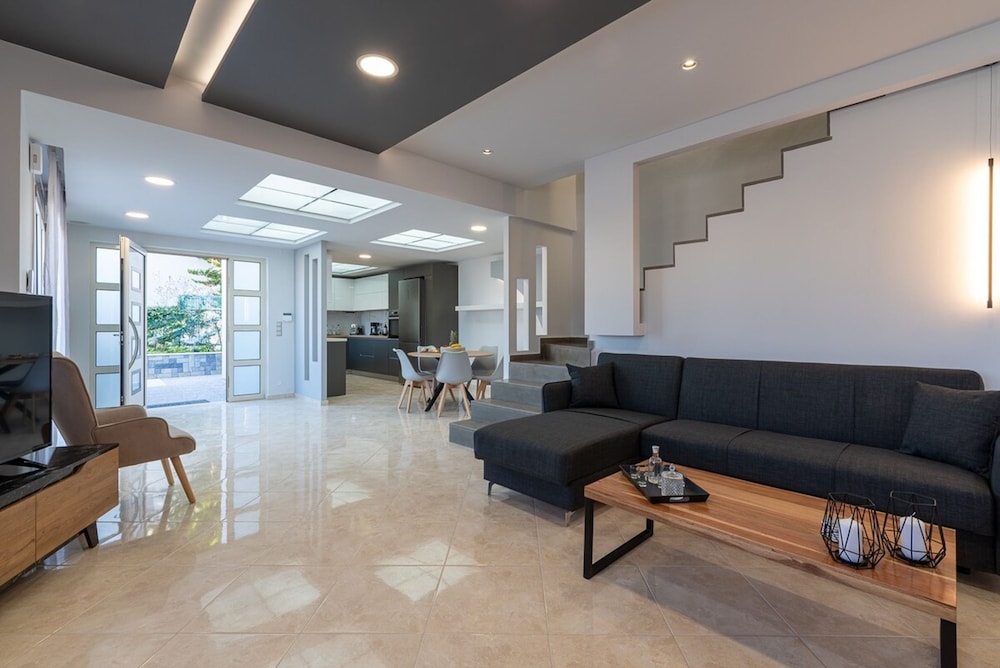 Marie Nicol Apartments Private Pool 3 Bedrooms