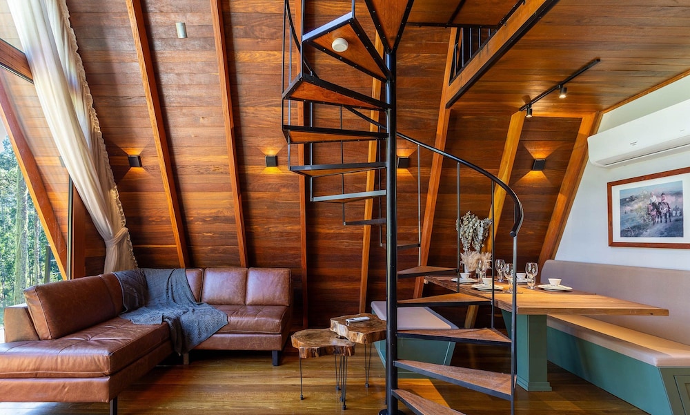 RJF - Comfortable Chalets in Urubici