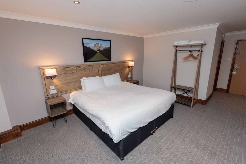 Boundary, Alfreton by Marston's Inns view 4