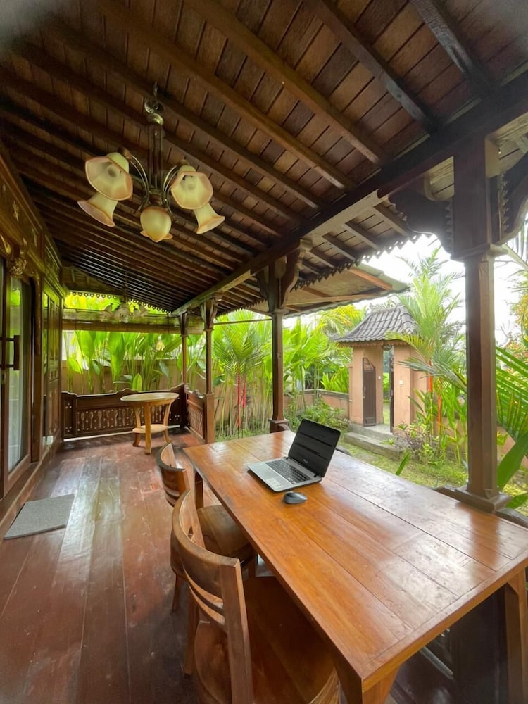 Puri Trisna Ubud Villas