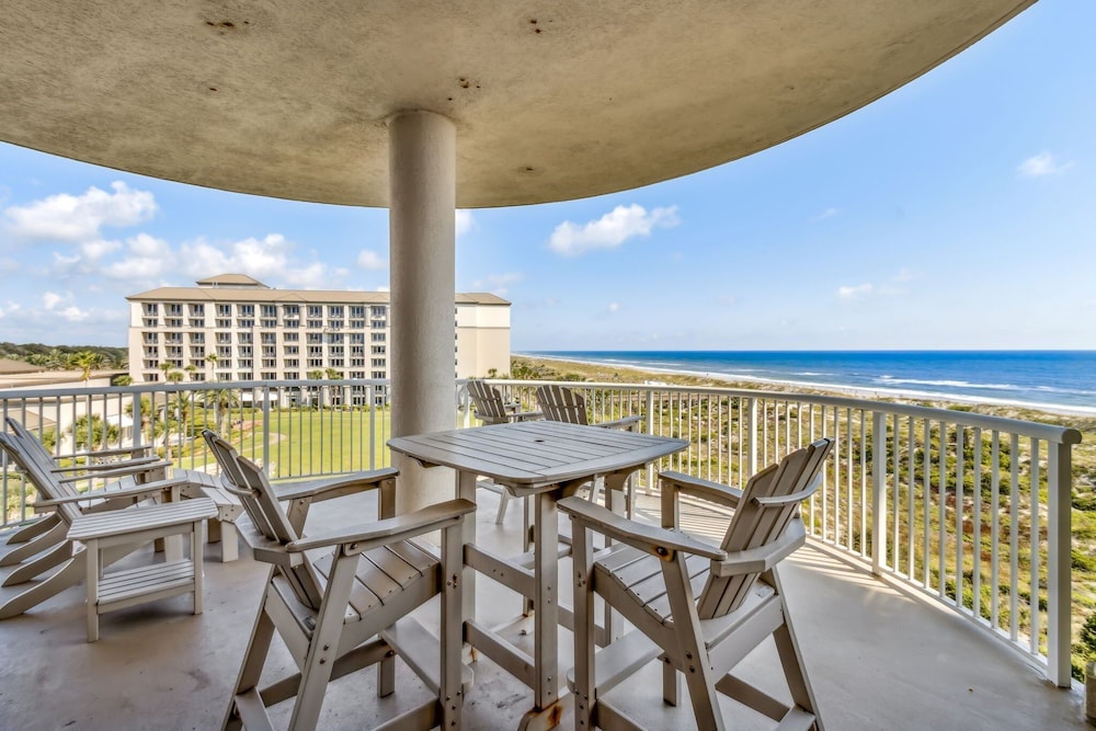 21 Ocean Place 3 Bedroom Condo