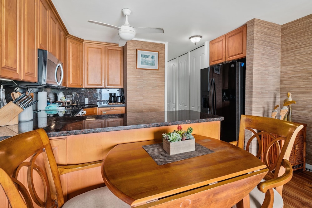 Big Island Kona Isle D3 1 Bedroom Condo