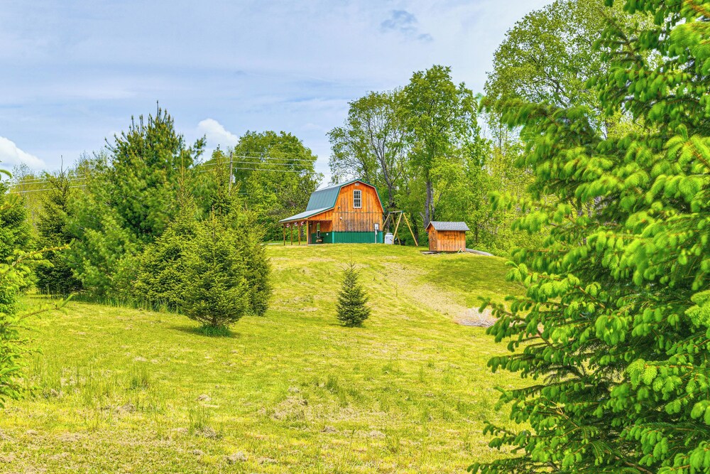 Escape to Nature: Secluded Mcdonough Cabin!