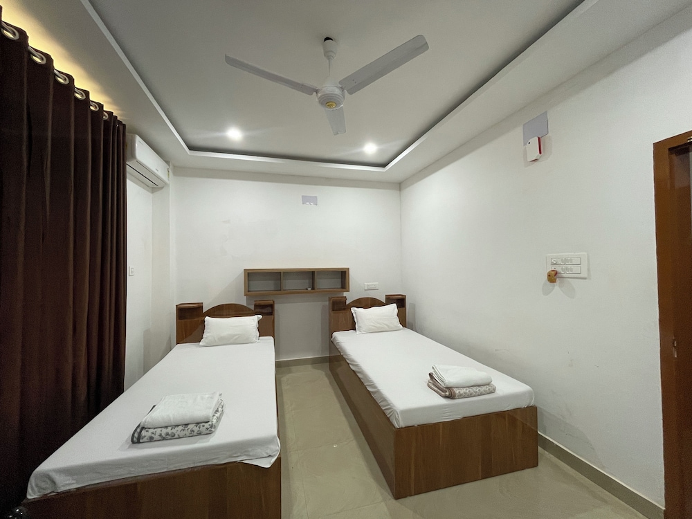 Raimona Residency