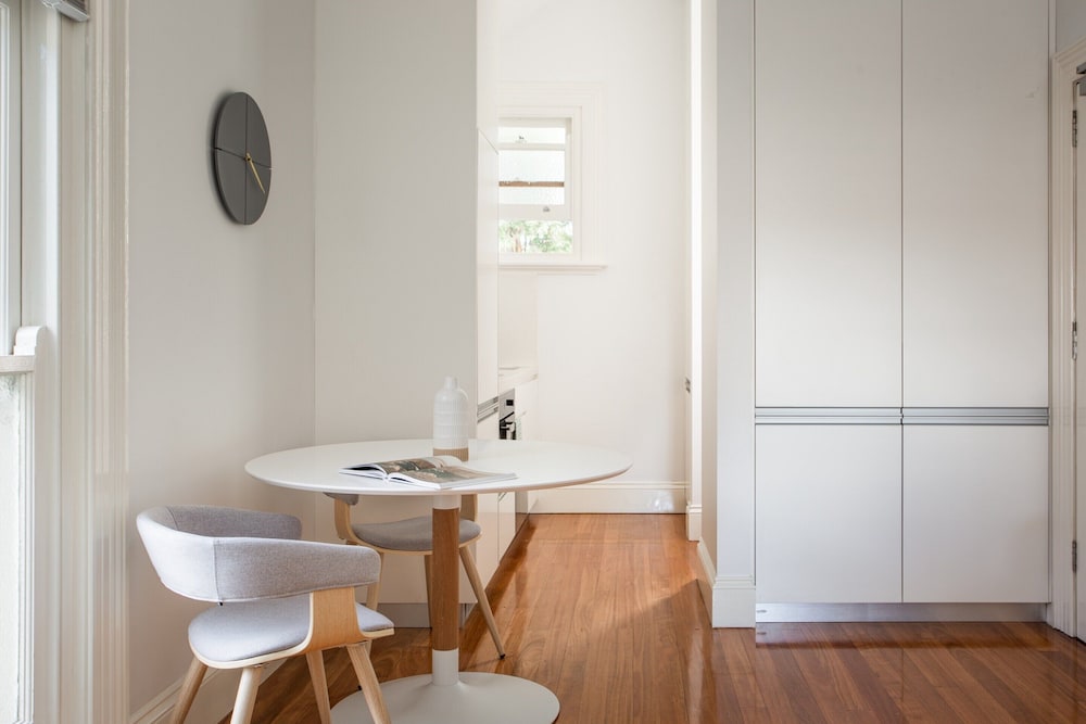 Boutique Studio With Balcony in Perfect Location