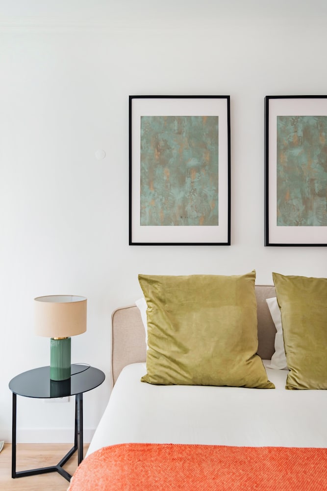 Seaside Modern Flat II at Cascais