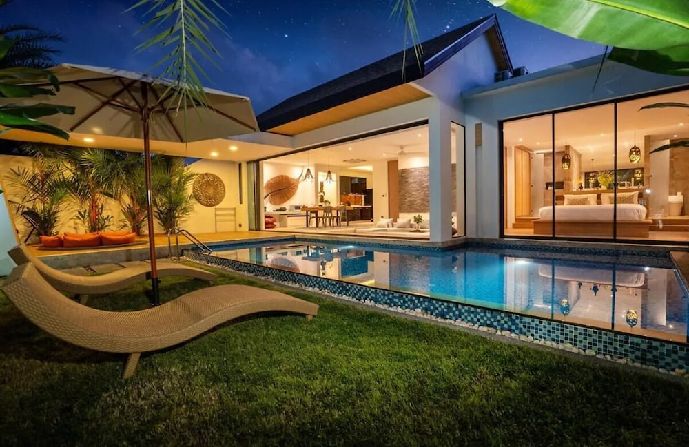 2BR Pool Villa Near the Sea V261