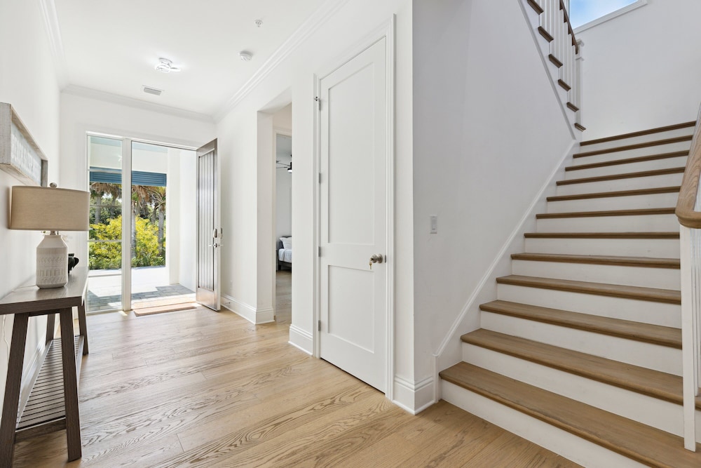 132 Ocean Estates Dr