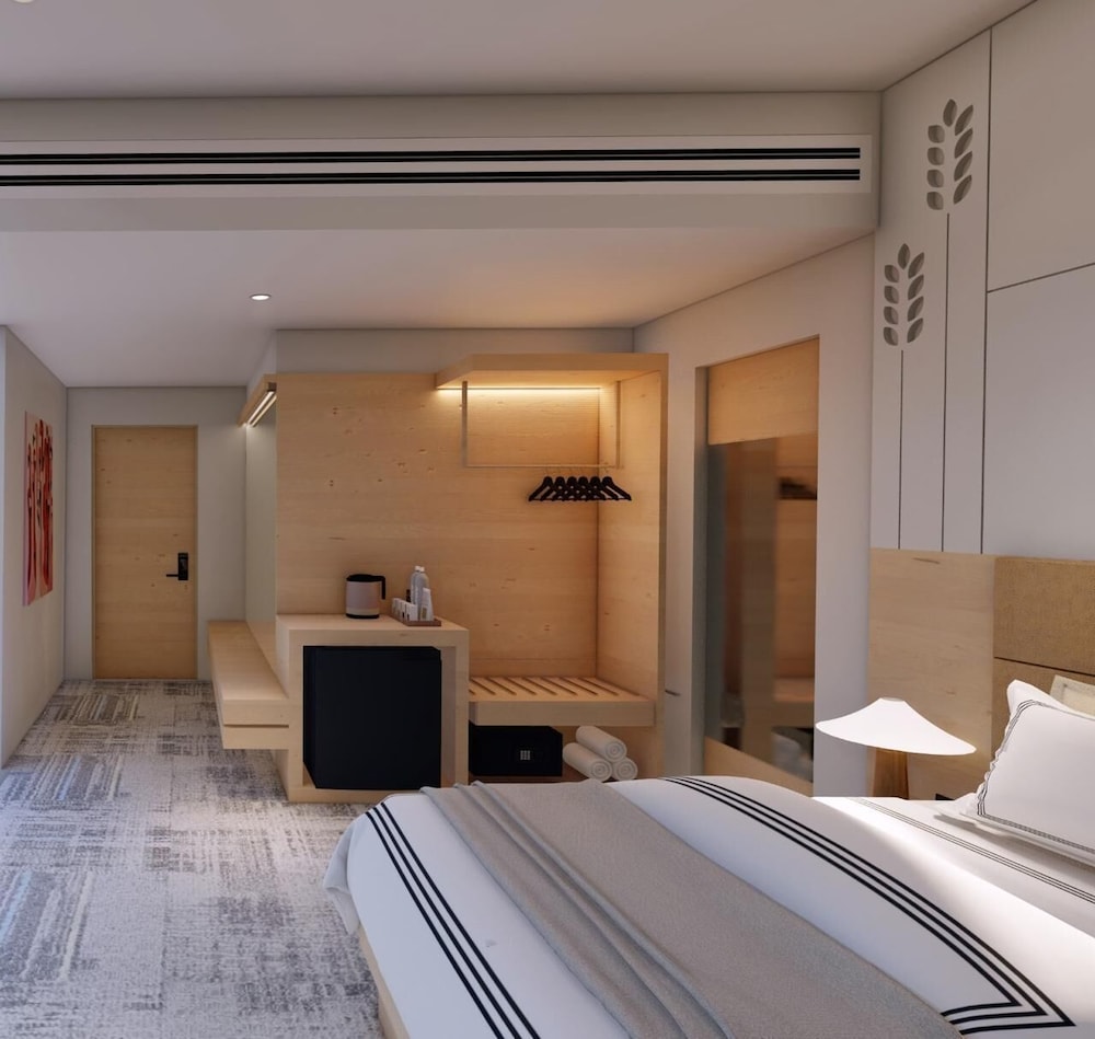 HOTEL TGR