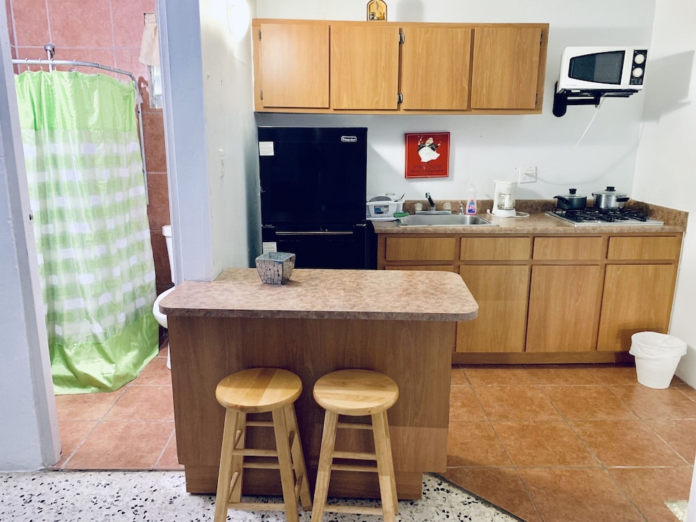 Atenas City Inn