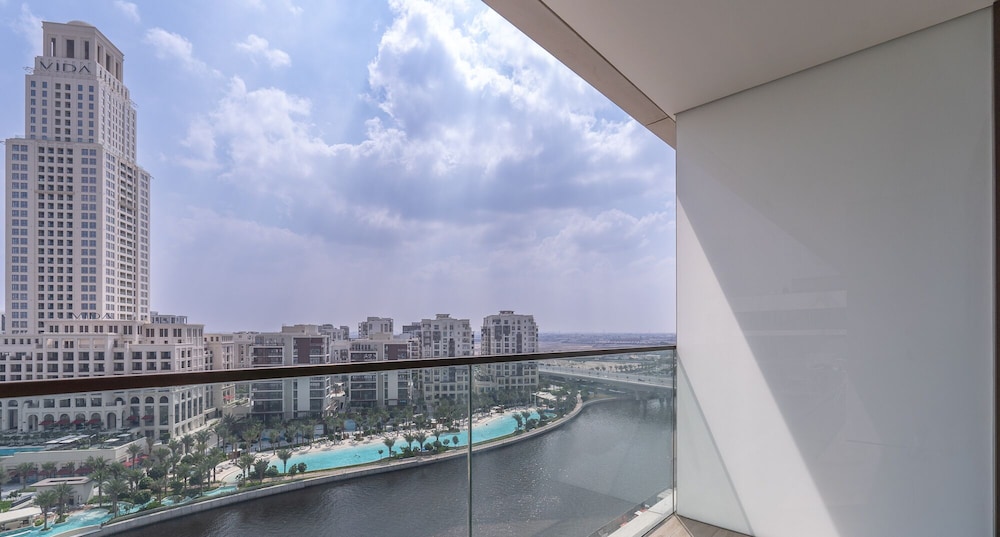 Palace Waterfront Living Dubai Creek