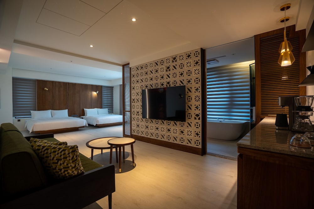 XIUXI HOTEL view 2