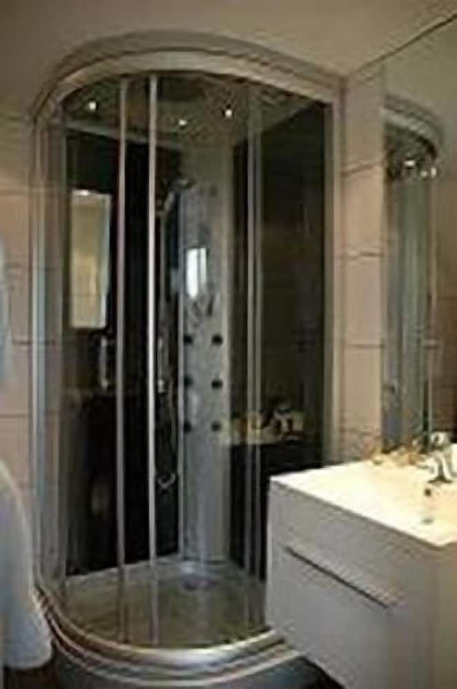 Photo 29