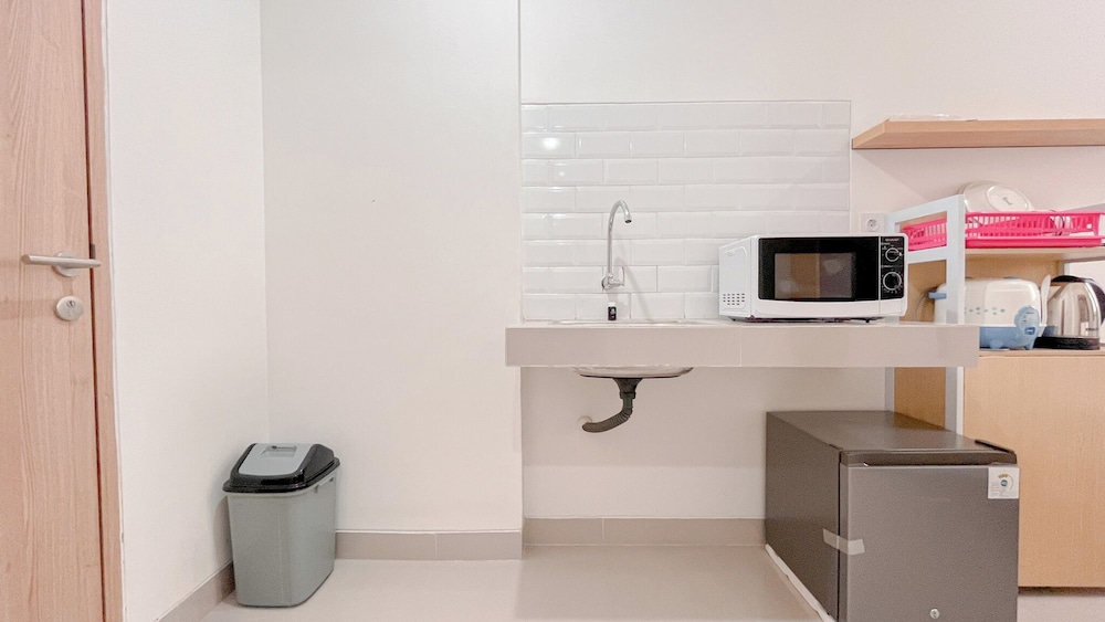 Great Deal Studio (No Kitchen) At Bandaraya - Tallasa City Makassar Apartment