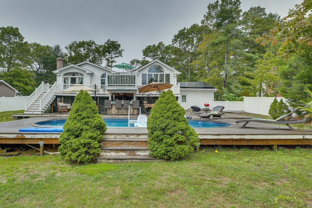 'dreams of Paradise' Luxury Home w/ Pool! - Property Image 3