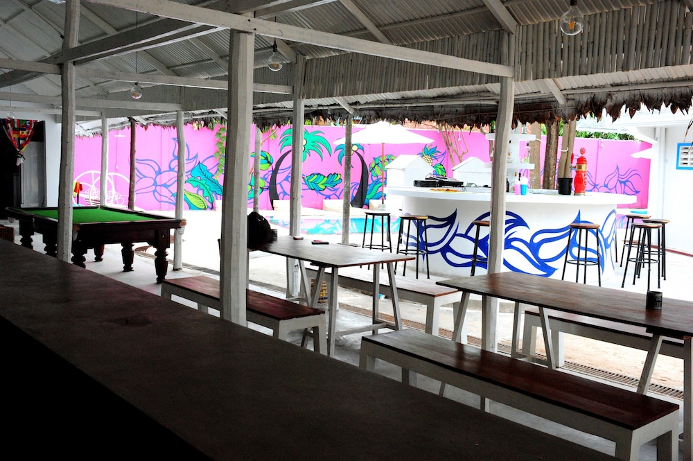 Kafu Hostel & Pool