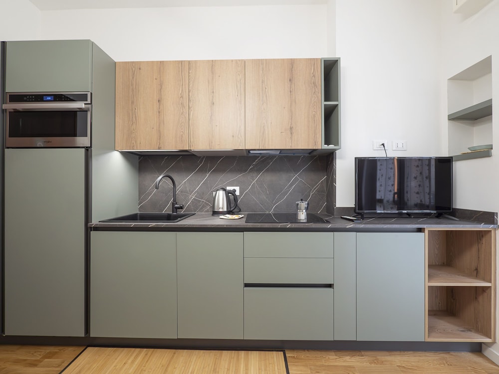 Varanini - Modern 1 bdr Apartment Loreto Area