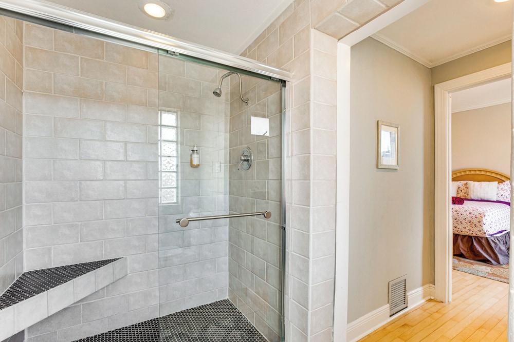3 Mi to Dtwn: Historic Gem w/ City Views in Dallas