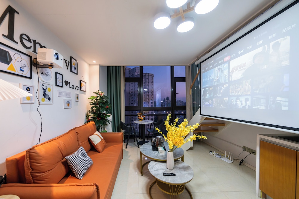 Shanghai Hills & Wanye Prime Stay