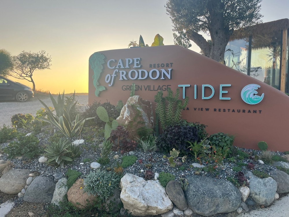 Cape of Rodon Resort Green Village