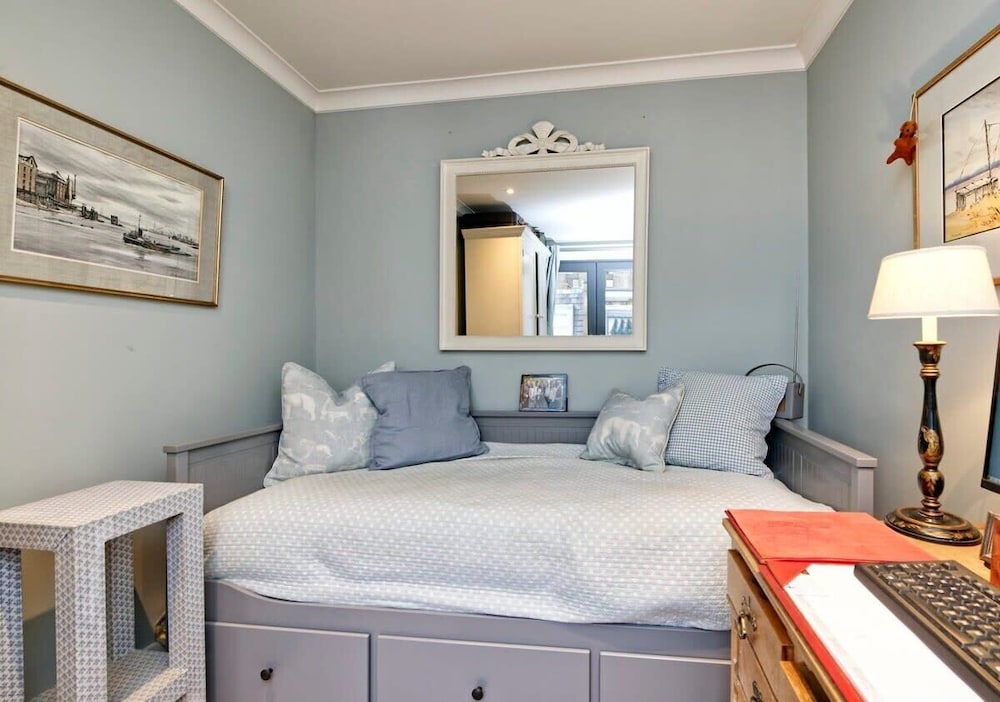 Gorgeous 4-bed House Near Museums & Hyde Park
