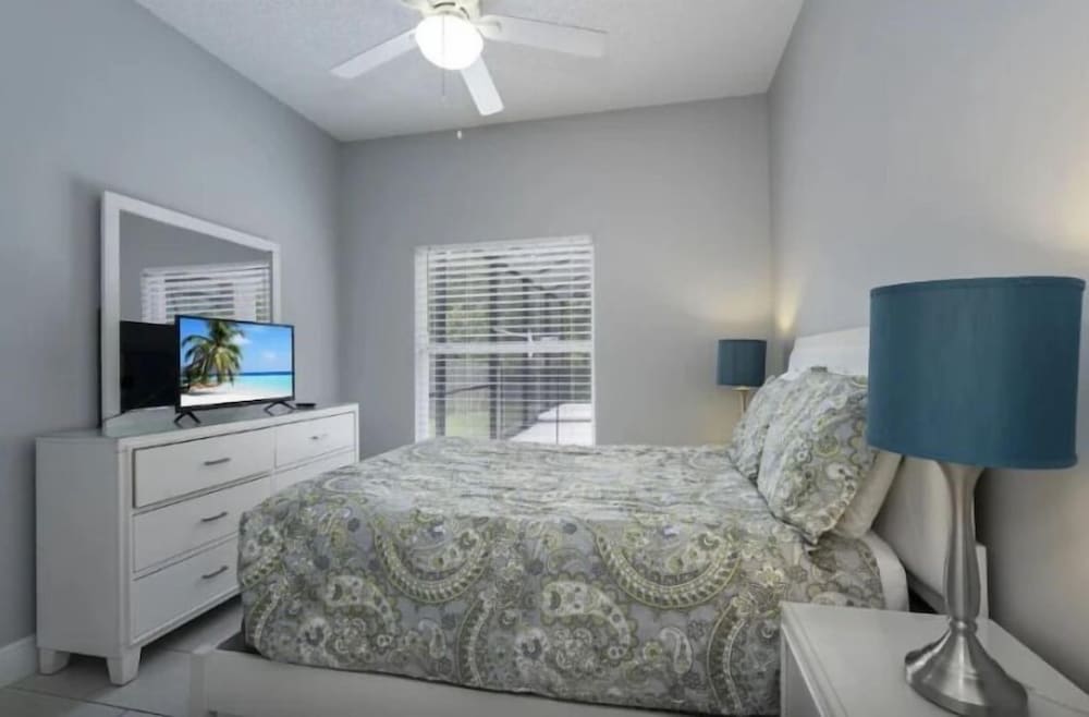 6Br Retreat W/ South Pool, Spa & Game Room Fun