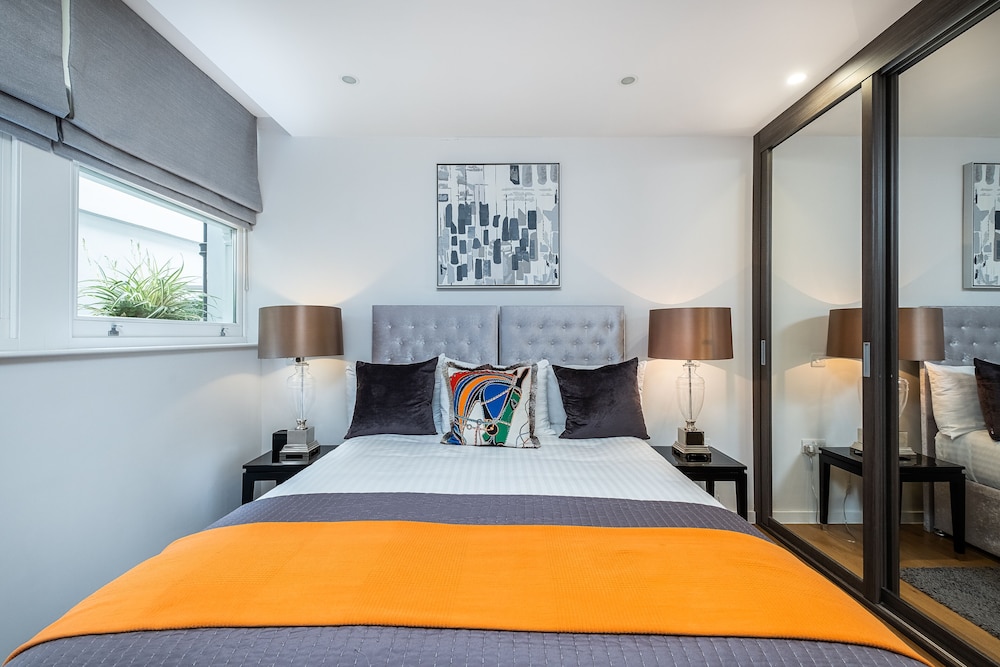 Lak Serviced Apartments