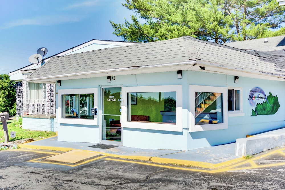 Hometown INN