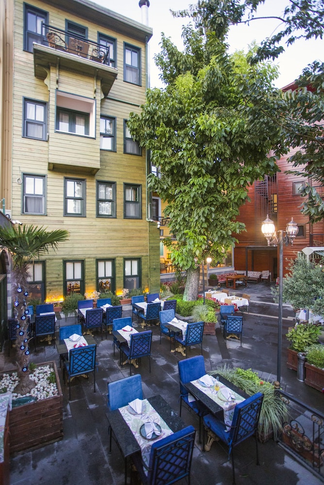 Bahçe Ev Oteli - Özel Sınıf - Image 63