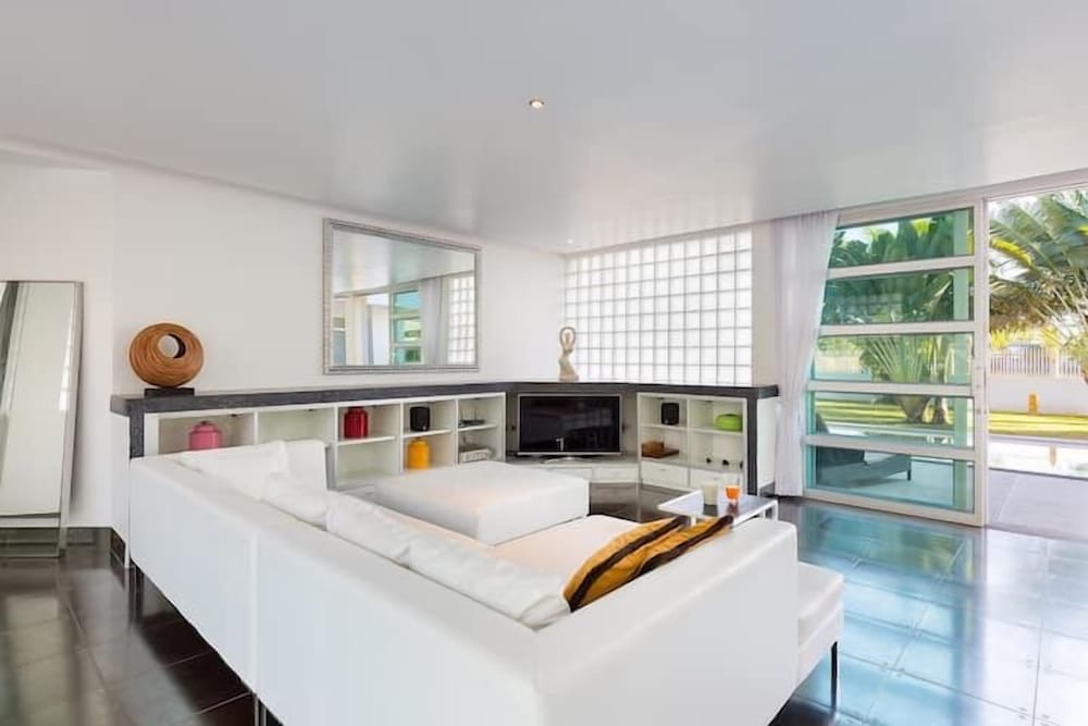 5Br 14M Pool Luxury Villa V82