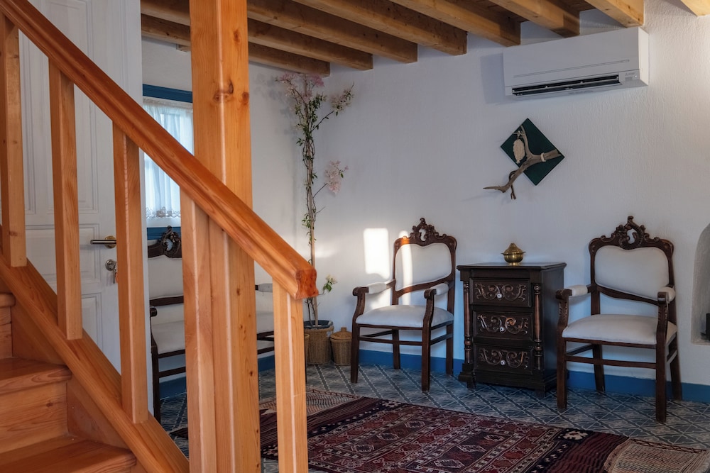 Kaliva Boutique