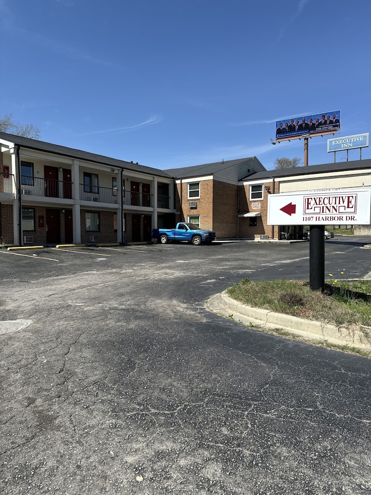 Executive Inn