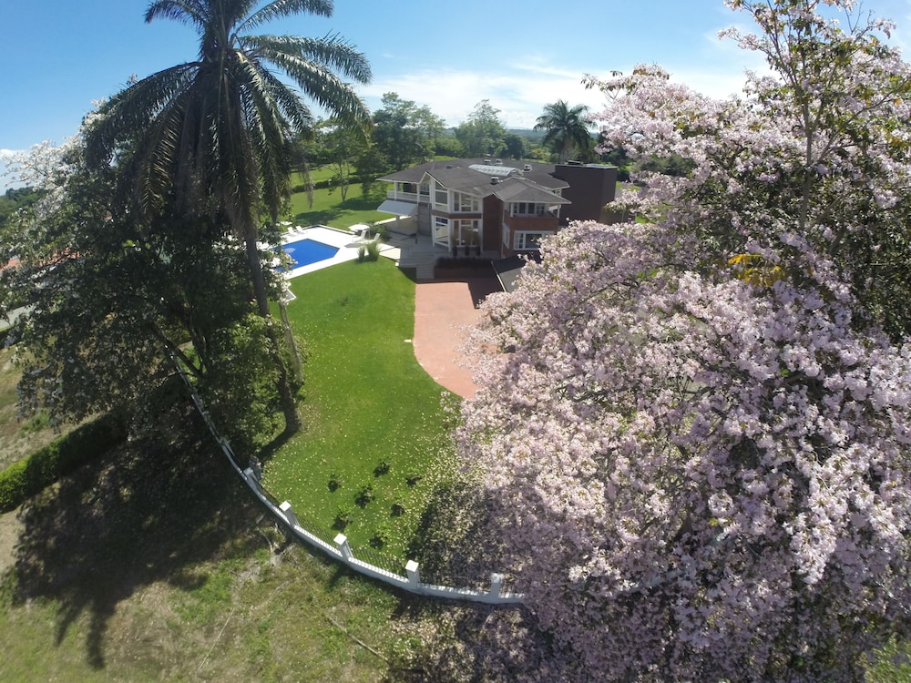 Casa Hotel El Triangulo