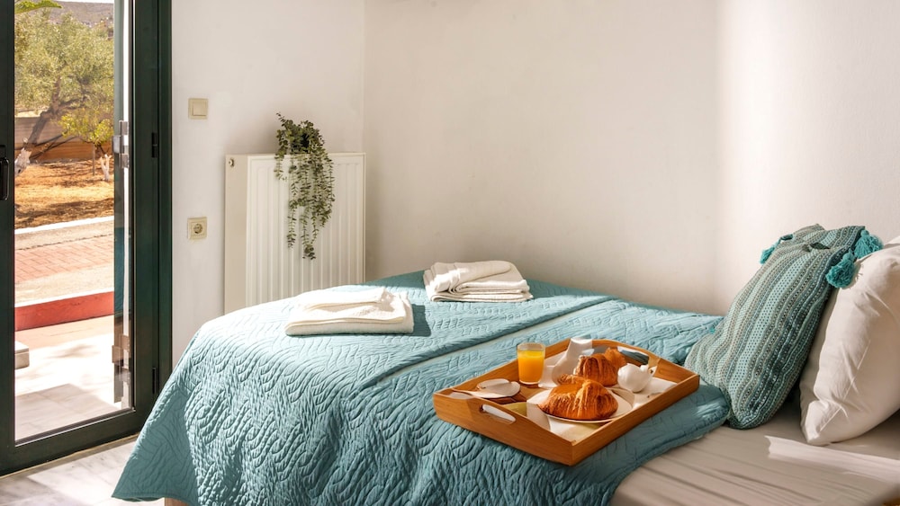Seaside Charm Near Heraklion Villa Maro II Getaway