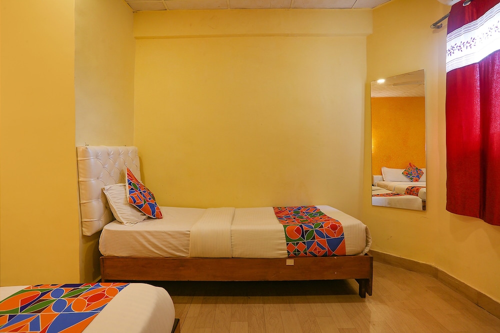 FabHotel Dream Inn I