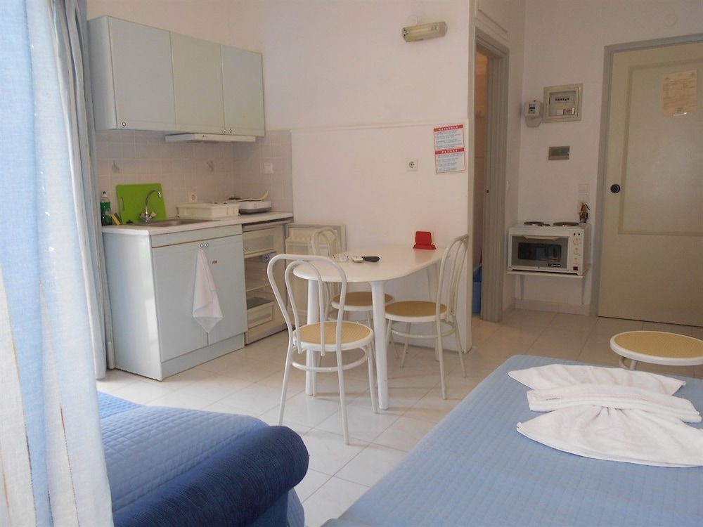 Ilona Apartments